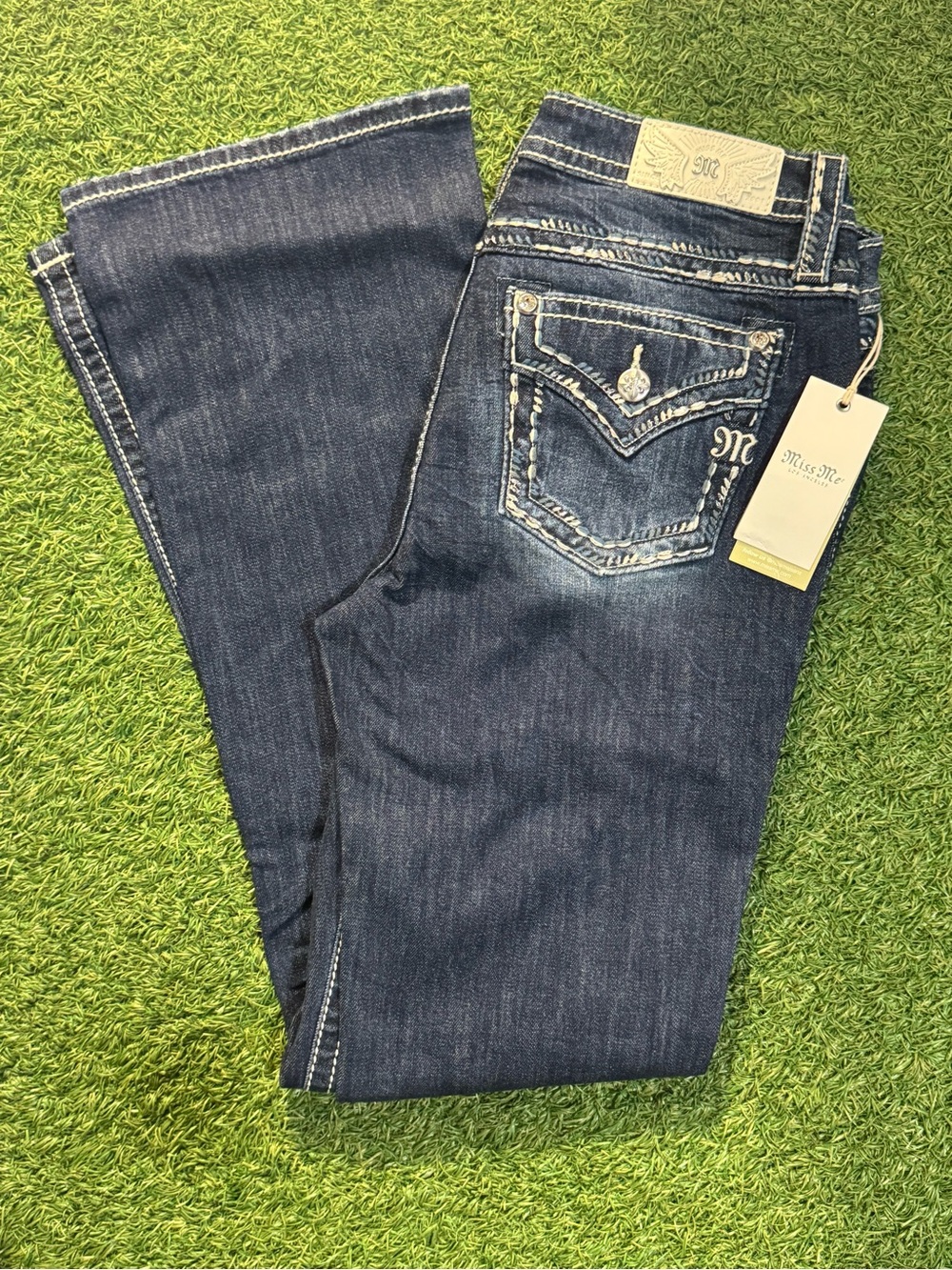 Miss Me Mid-Rise Boot DK Blue Size 30x34